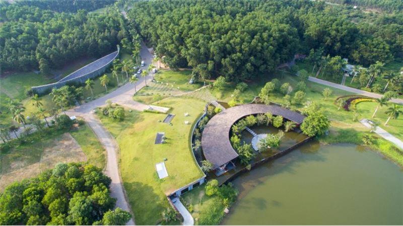 Flamingo Dai Lai Resort - By Bay Luxury Vinh Yen Exterior foto