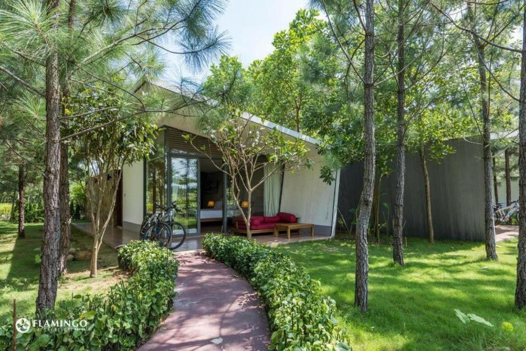 Flamingo Dai Lai Resort - By Bay Luxury Vinh Yen Exterior foto